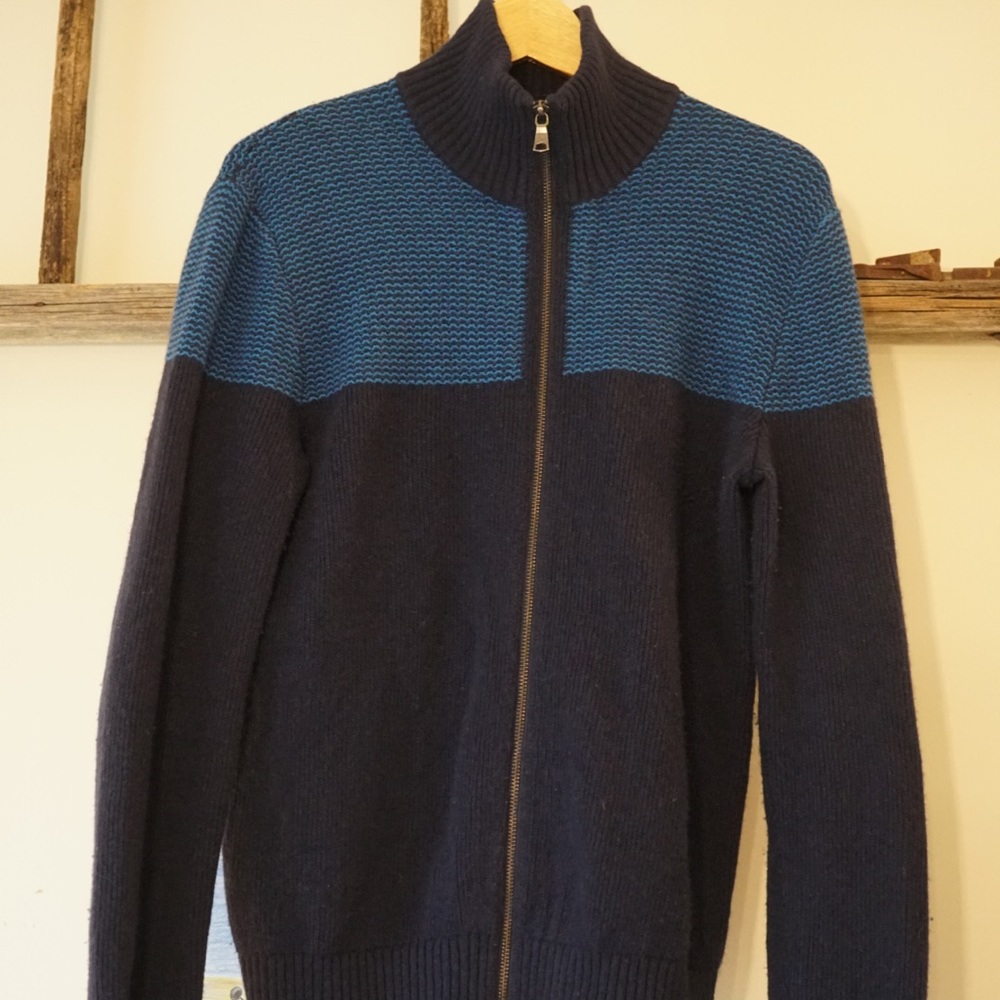 Italian yarn banana Republic full zip